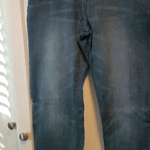 Lucky Brand Classic Straight Jeans